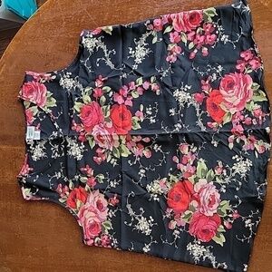 Maggie Sweet Sleeveless Top Size 1X